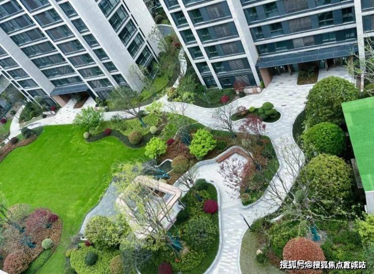 布 古北悦公馆网站：城市的潮前作品！爱游戏app登录古北悦公馆售楼处发(图6)