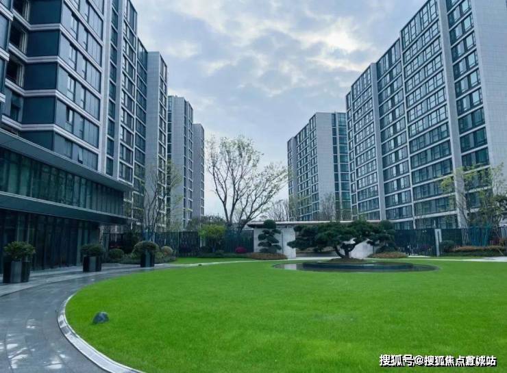 布 古北悦公馆网站：城市的潮前作品！爱游戏app登录古北悦公馆售楼处发(图9)